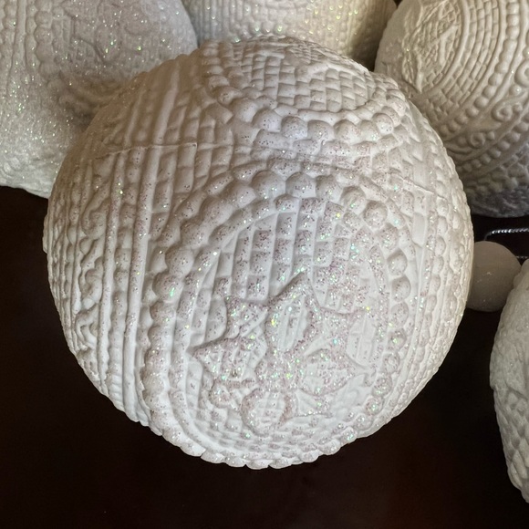 Set of Six White Plastic Textured Glitter Christmas Ornaments - Picture 2 of 10